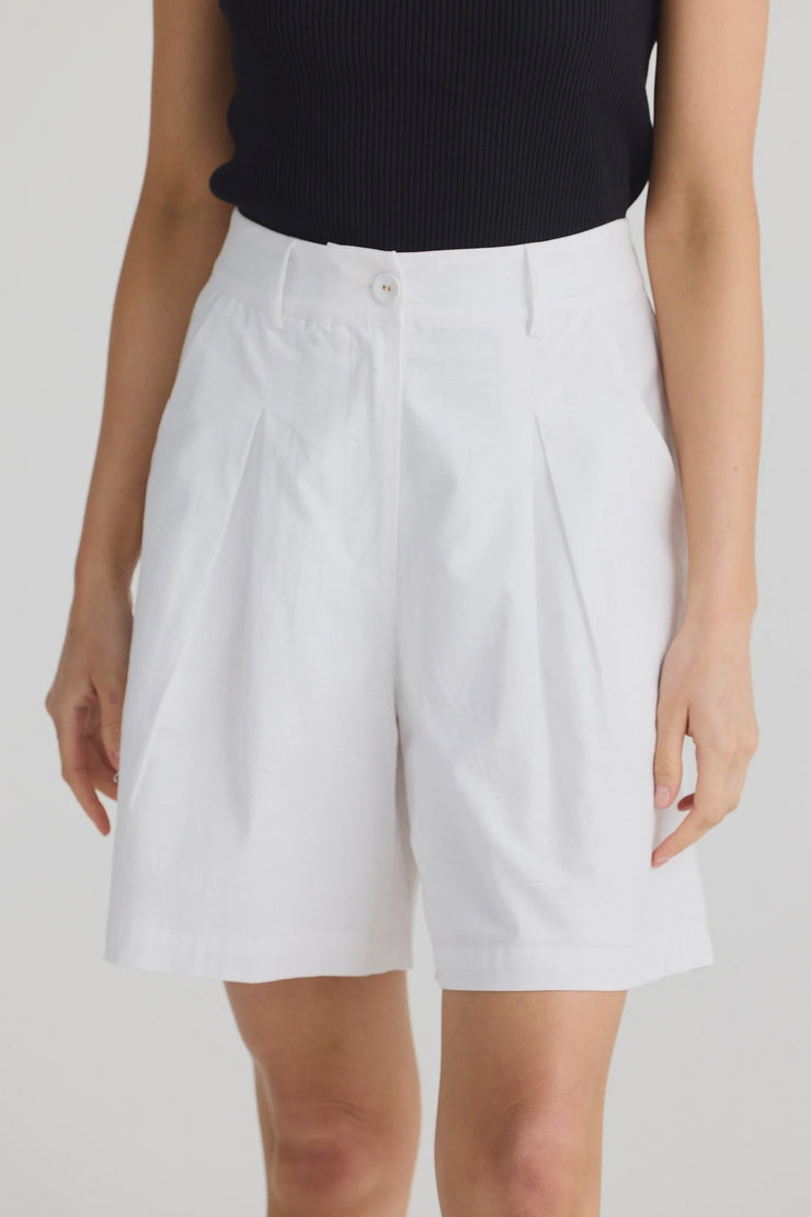 Eden Shorts White Brave & True