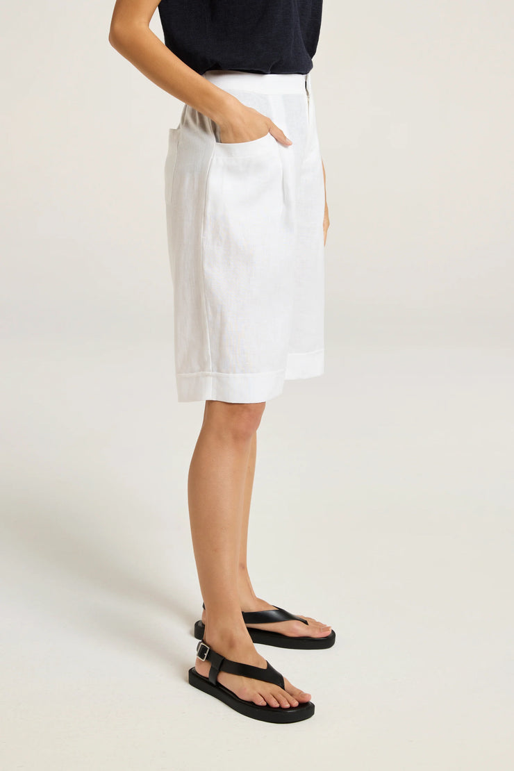 Bermuda Shorts - White