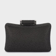 Rhianna_Black_Clutch